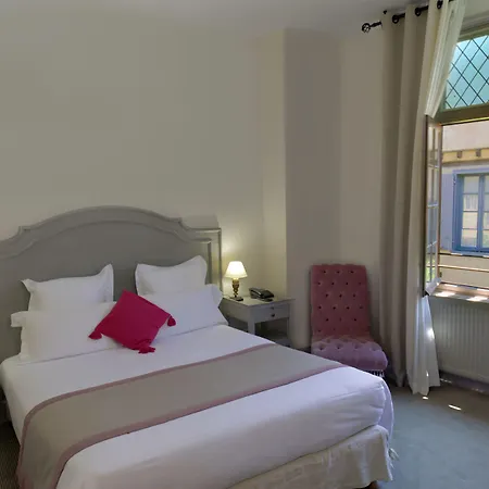 Le Donjon - Coeur De La Cite Medievale 酒店 4*