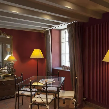 Le Donjon - Coeur De La Cite Medievale 4* Καρκασόν
