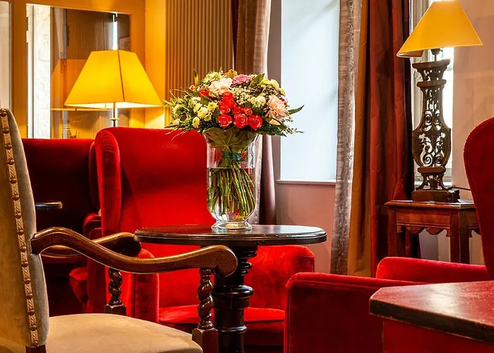 Le Donjon - Cœur De La Cité Médiévale 4*