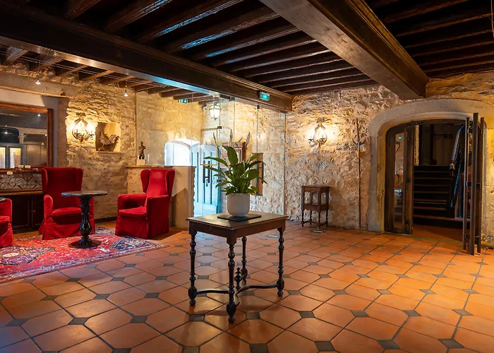 Le Donjon - Cœur De La Cité Médiévale Hotel