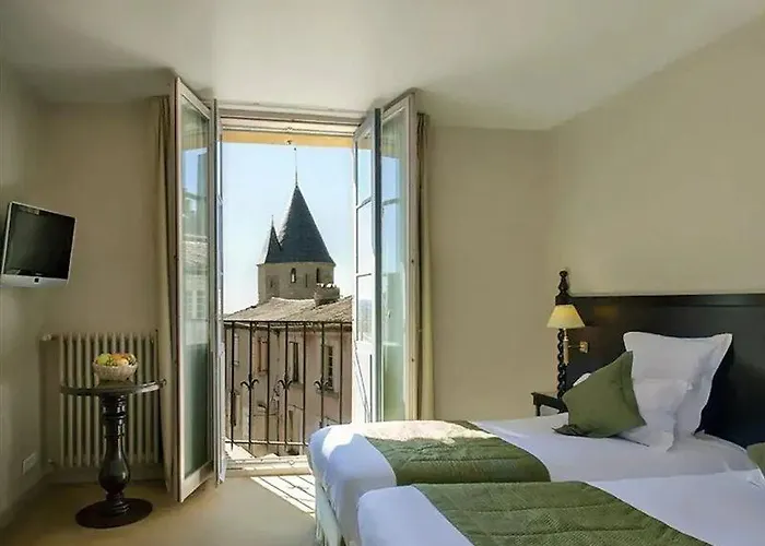 Hotel Le Donjon - Cœur De La Cité Médiévale 4*